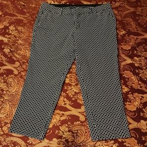 a.n.a. black and white capris professional dress size 12